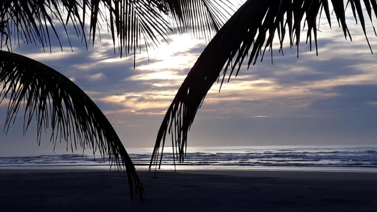 Casa Para Relaxar Perto Do Mar, A 300 Metros Da Praia Praia Grande  Eksteriør billede